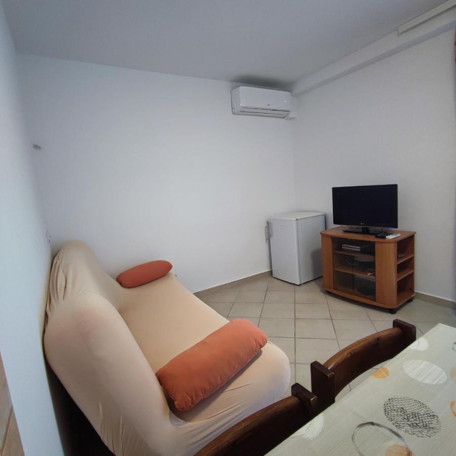 Apartmani Olivera 2 Supetarska Draga Buitenkant foto